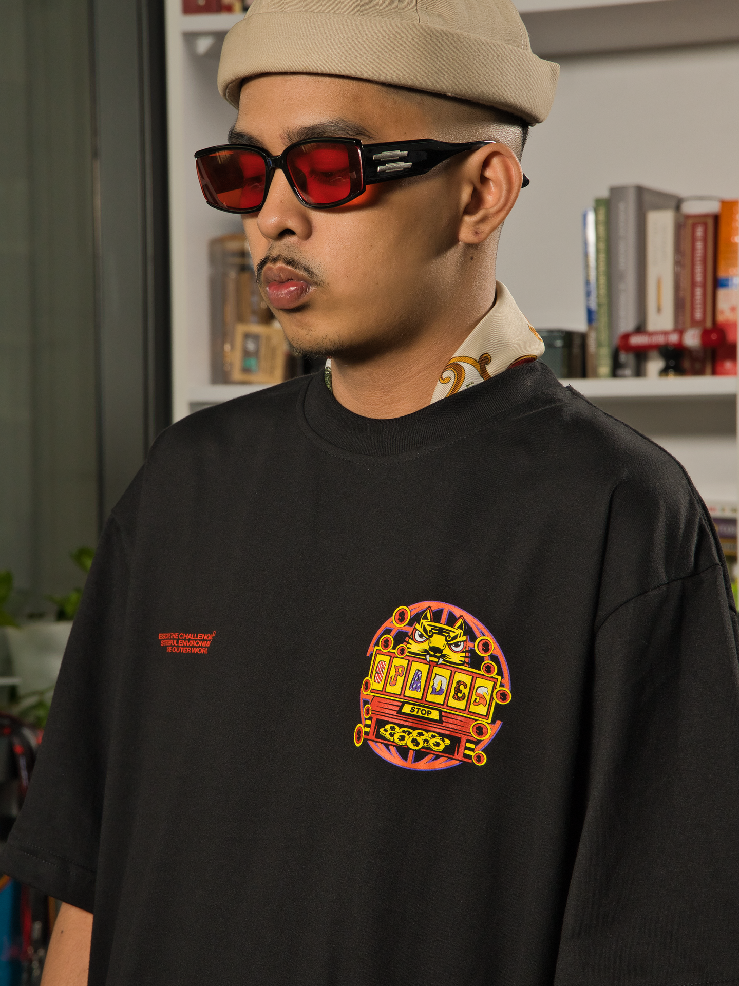 Spades Maneki Neko Black T-shirt SPADES
