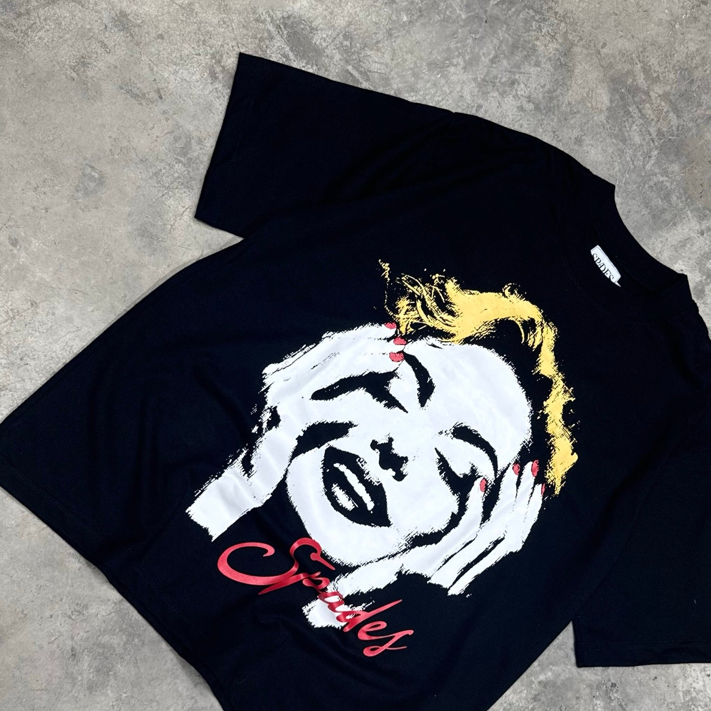 Thoughtful Glance Box Tee Black SPADES