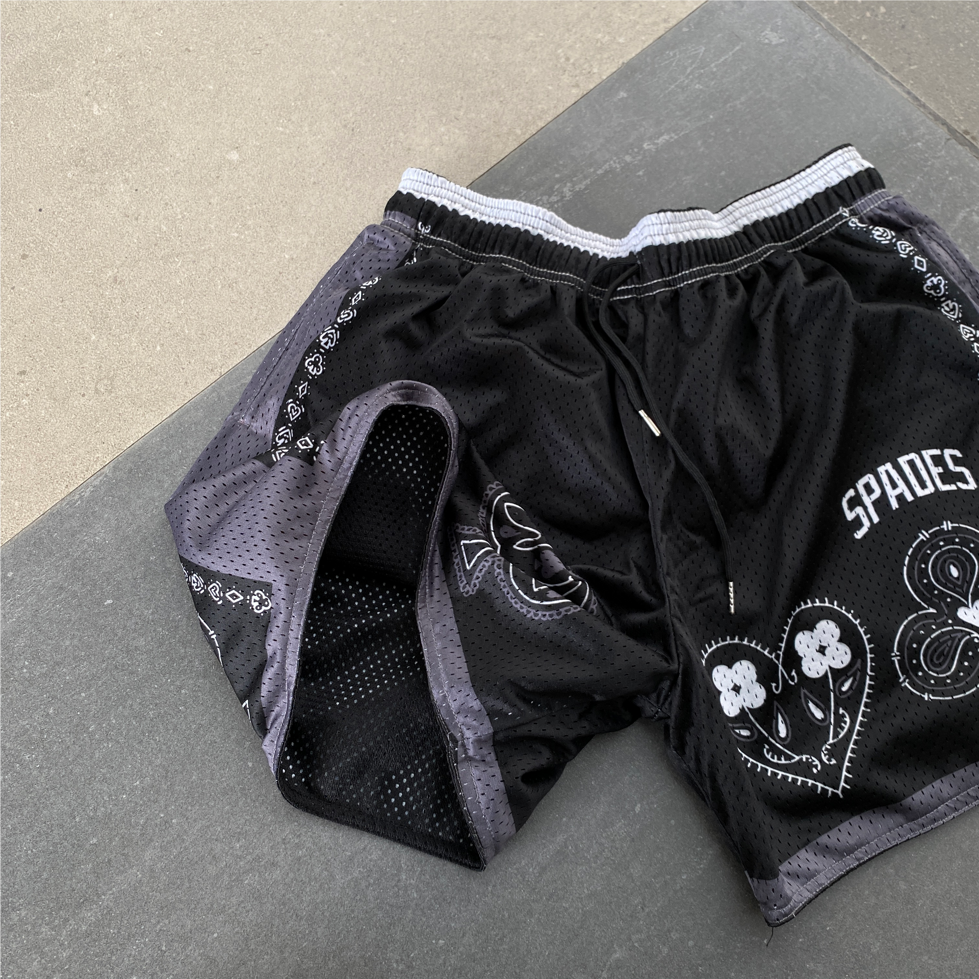 Spades  Gamble Well Played Semi Step Mesh Shorts SPADES