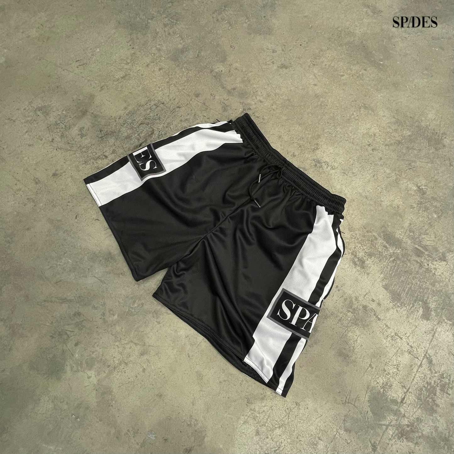 Off The Grid Black Mesh Shorts SPADES