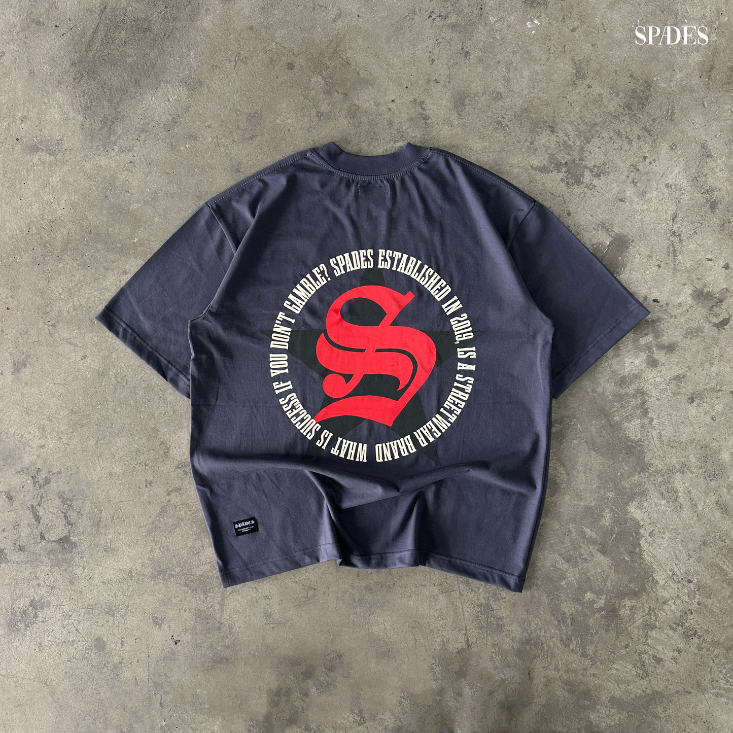 Grit Circle Signature Box Tee Gray SPADES